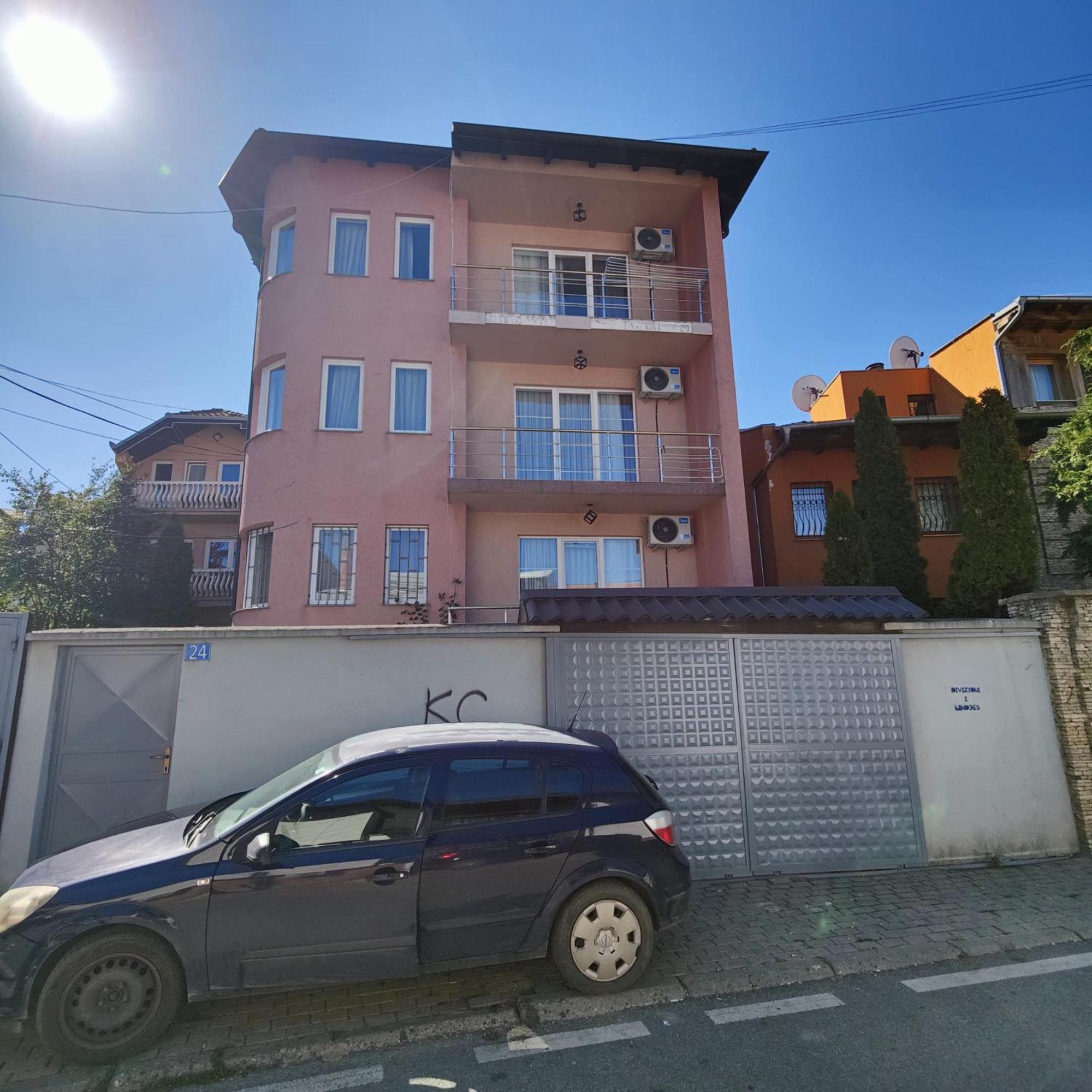 Coral Apartments Pristina Eksteriør billede